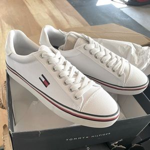 Tommy Hilfiger White Sneakers (Converse/Chuck Taylor style)